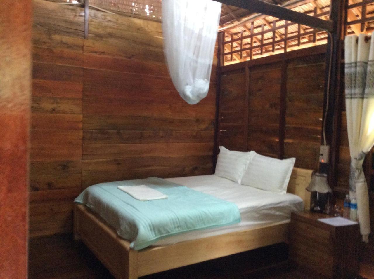 Quoc Phuong Riverside Homestay Ben Tre Exterior foto